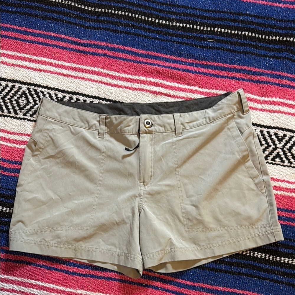 🍍Patagonia happy hiker women’s shorts 🍍Sz 12🍍3” inseam🍍